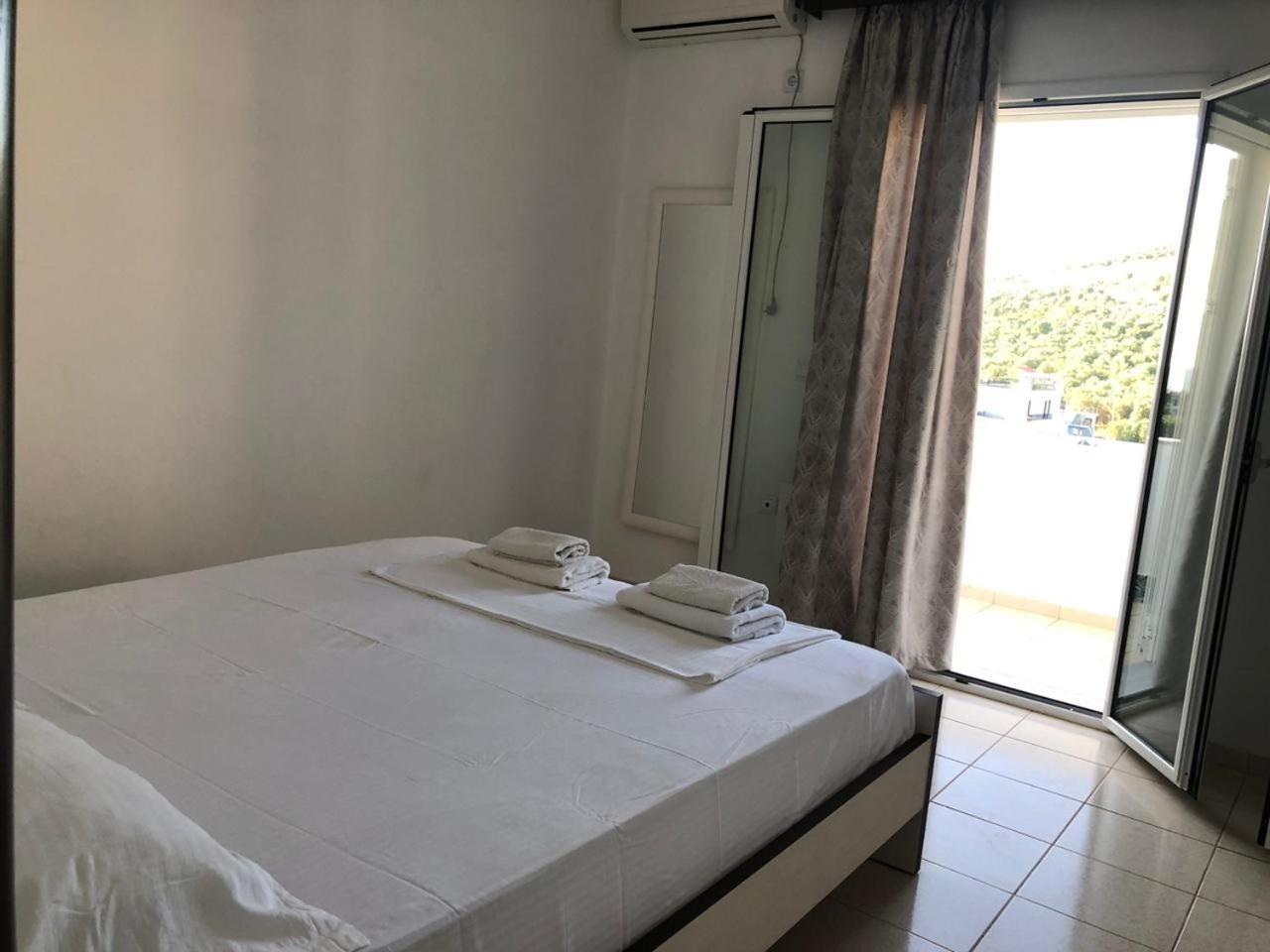 Villa Zotaj Ksamil Phòng bức ảnh